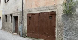 PORZIONE DI CASA CON TERRAZZO, IN PIENO CENTRO