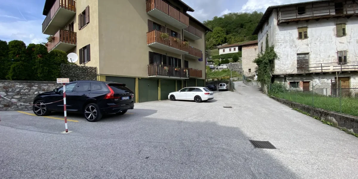 BOX AUTO SINGOLO IN VENDITA
