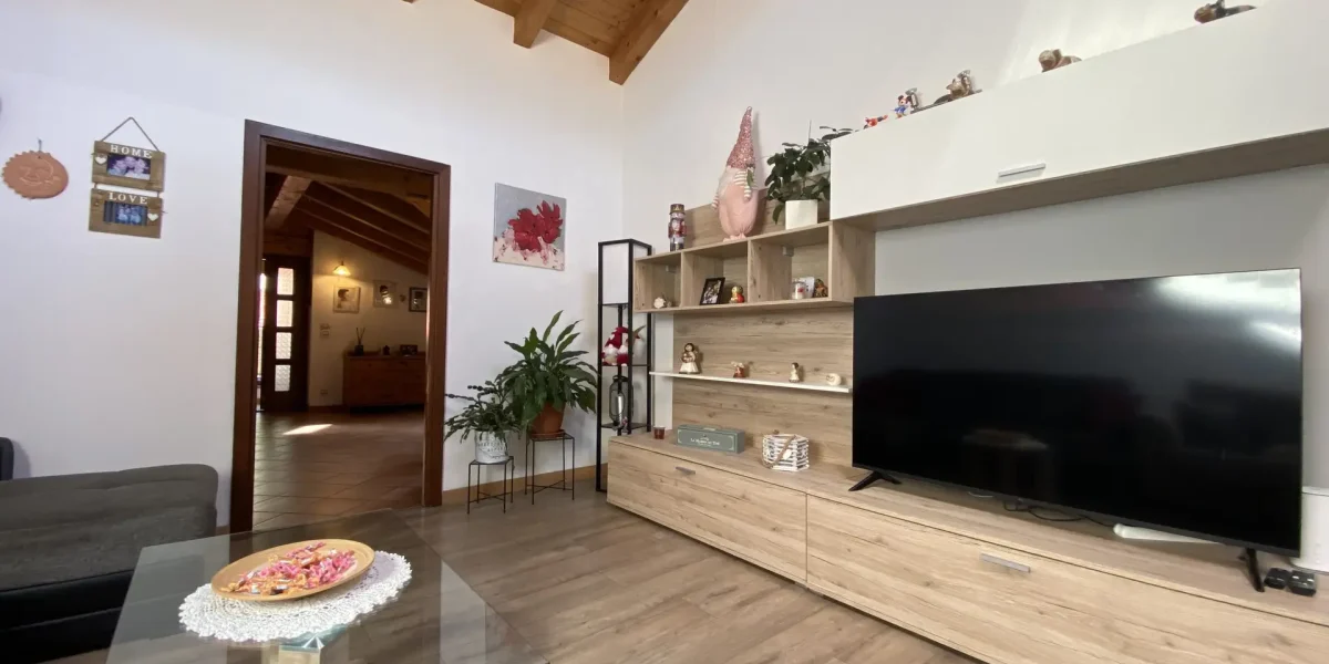 NEL CUORE DEL CENTRO STORICO DI BORGO VALSUGANA – AMPIA METRATURA, TRE CAMERE