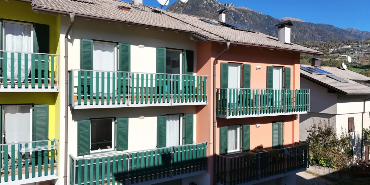 VILLETTA A SCHIERA CENTRALE, PRONTA DA ABITARE – SPAZI, COMFORT E FUNZIONALITÀ