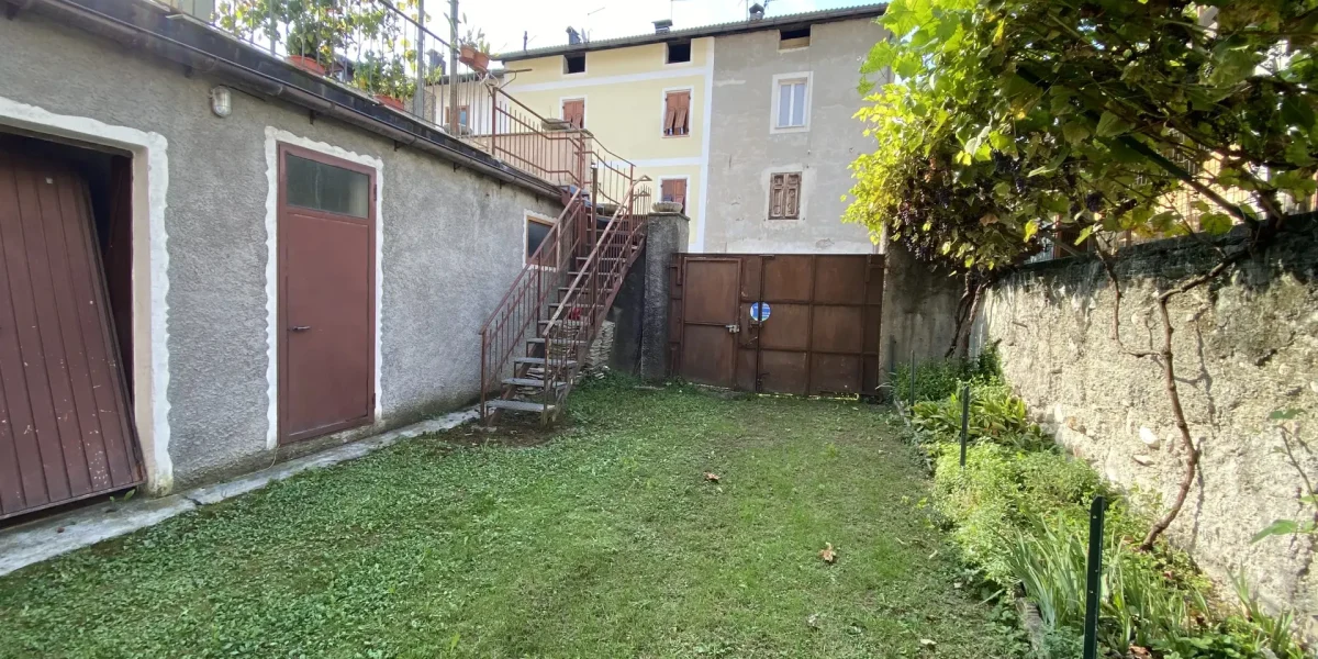 AMPI SPAZI, LUCE E GRANDI POTENZIALITÀ A BORGO VALSUGANA