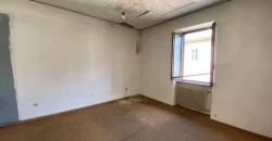AMPI SPAZI, LUCE E GRANDI POTENZIALITÀ A BORGO VALSUGANA
