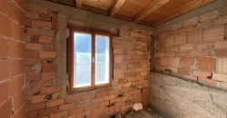 PORZIONE TERRA/CIELO CON VISTA