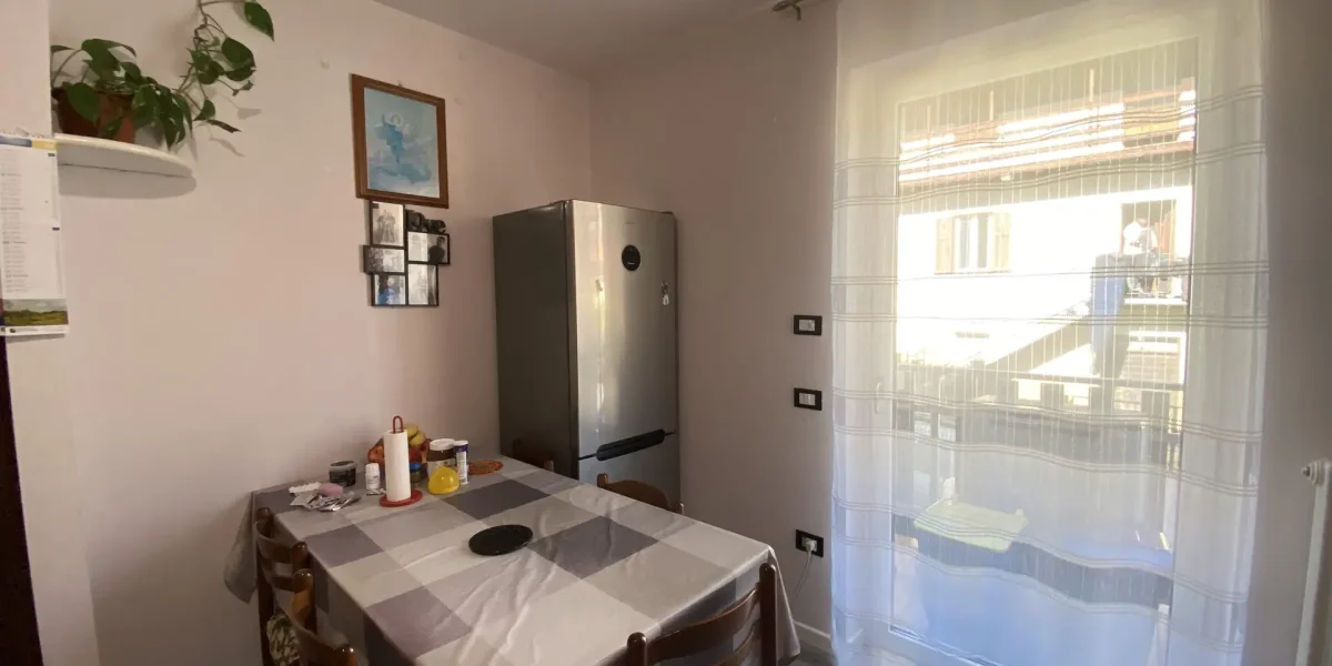 VILLETTA A SCHIERA CENTRALE, PRONTA DA ABITARE – SPAZI, COMFORT E FUNZIONALITÀ